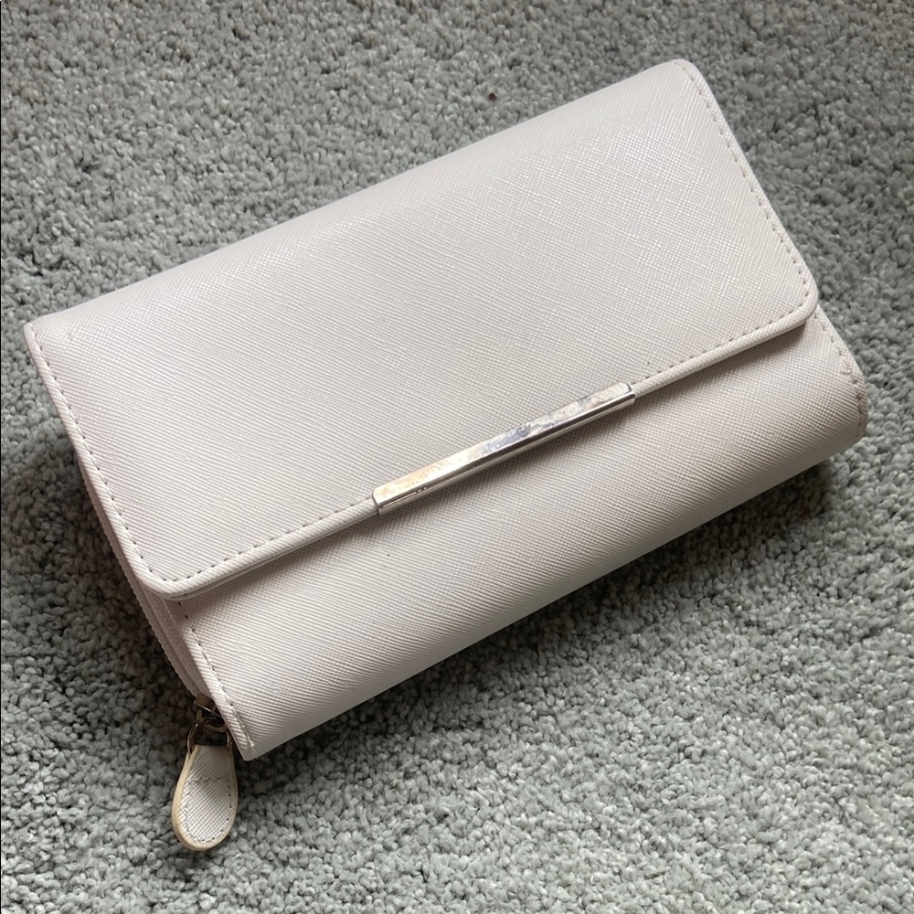 Elegant White Women's Wallet